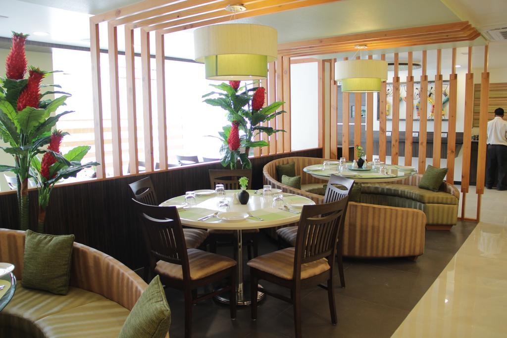 Hotel Green Olive Αουρανγκαμπάντ Εξωτερικό φωτογραφία